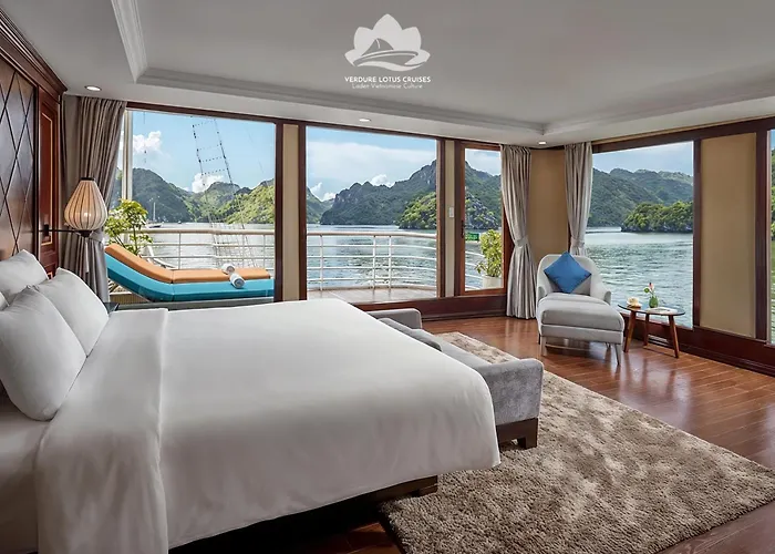  Verdure Lotus Classic Cruise On Lan Ha Bay Hạ Long