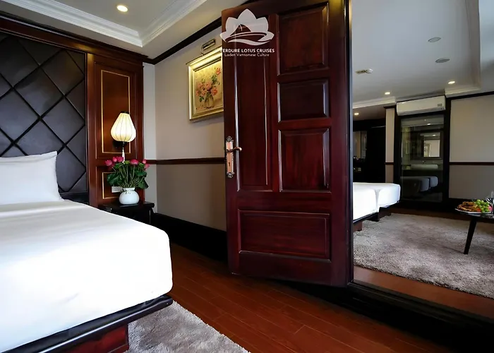 Verdure Lotus Classic Cruise On Lan Ha Bay Ha Long