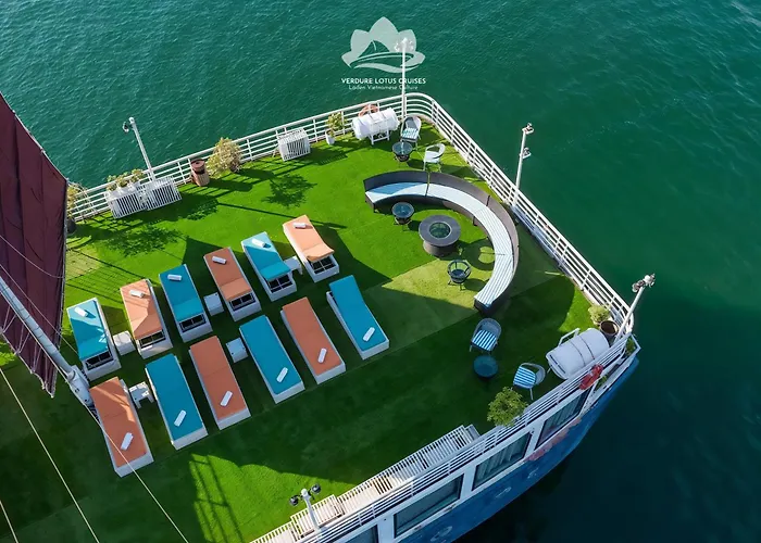 Verdure Lotus Classic Cruise On Lan Ha Bay 4*