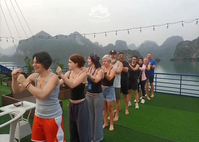 Verdure Lotus Classic Cruise On Lan Ha Bay 