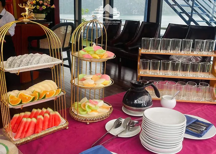 Verdure Lotus Classic Cruise On Lan Ha Bay  4*